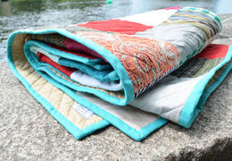 Quilt provence made from fabric scraps substantielles minimum  5