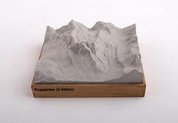 Zugspitze bergreliefs 6